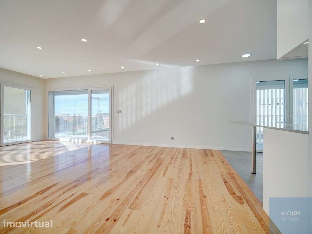 Excelente Apartamento T4 em São João do Estoril - Grande imagem: 3/41