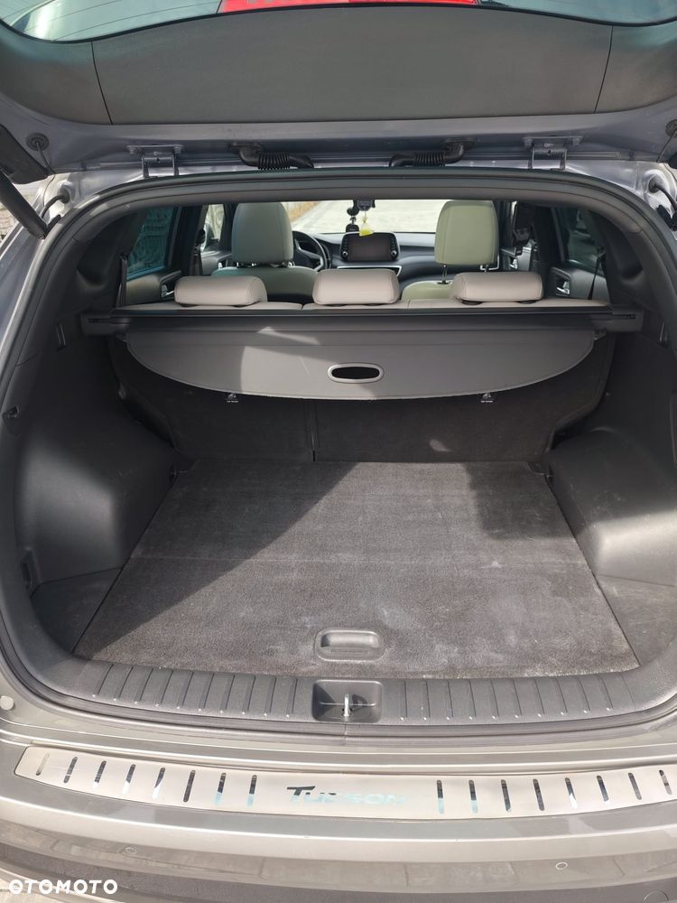 Hyundai Tucson blue 1.6 CRDi 2WD DCT Premium - 13