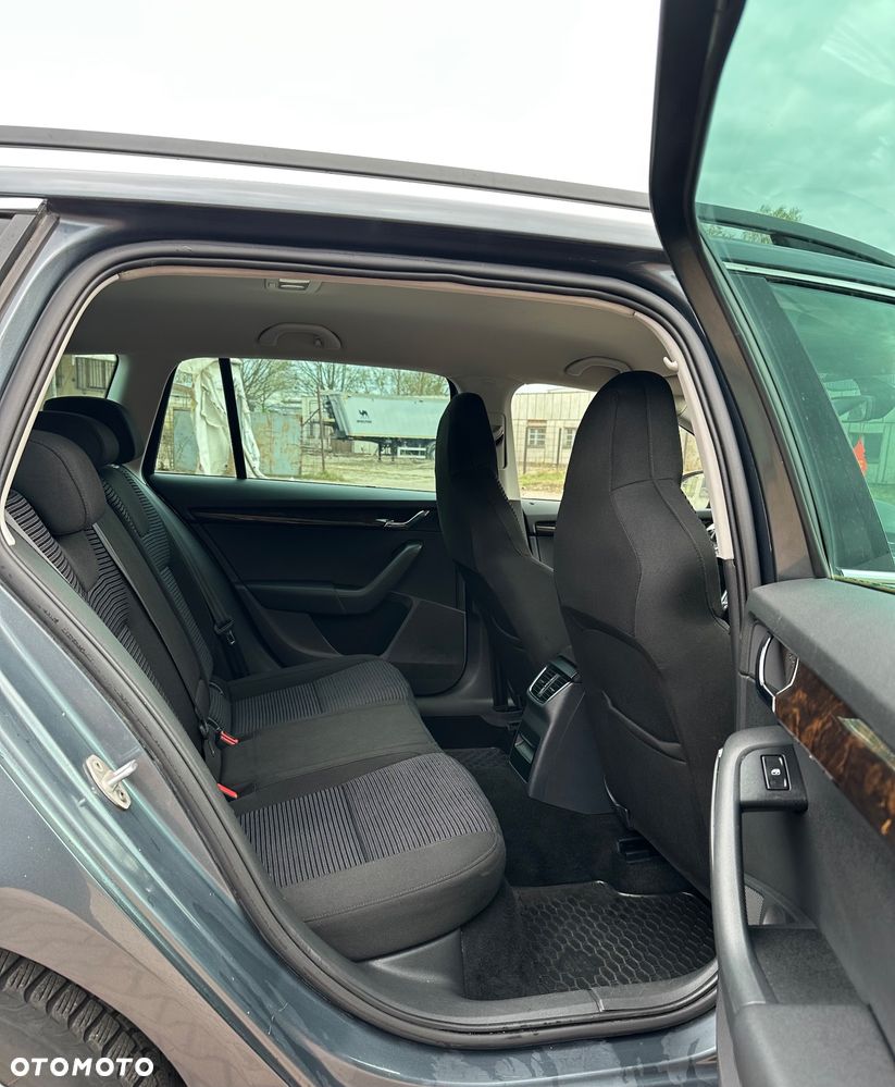 Skoda Octavia 1.6 TDI (Green tec) 4x4 Joy - 15