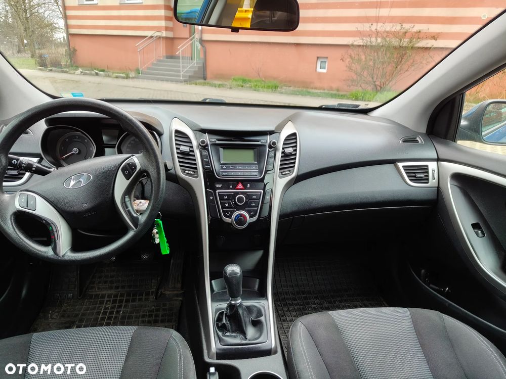 Hyundai i30 1.6 CRDi Classic - 9