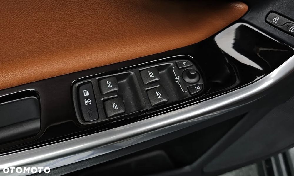 Volvo S60 T5 Drive-E Summum - 14