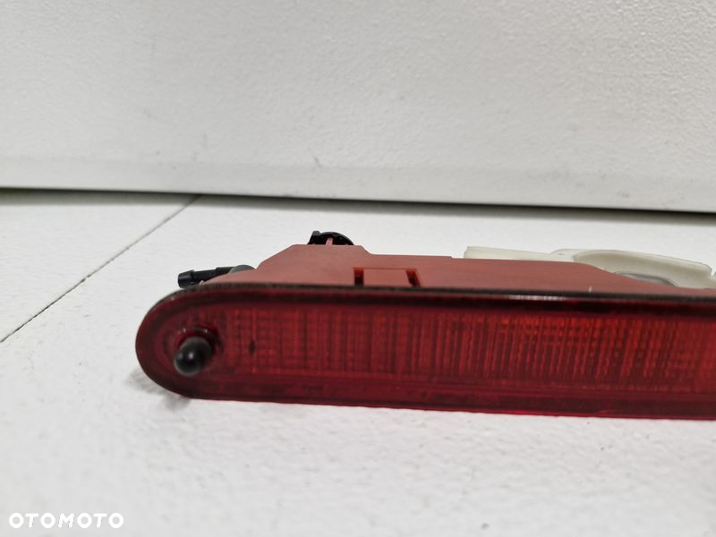 CITROEN BERLINGO PARTNER II III TRZECIE 3 ŚWIATŁO STOPU 9682830180 9688528980 - 2