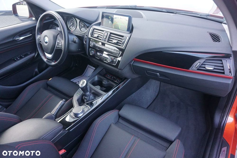BMW Seria 1 120d Sport Line - 9