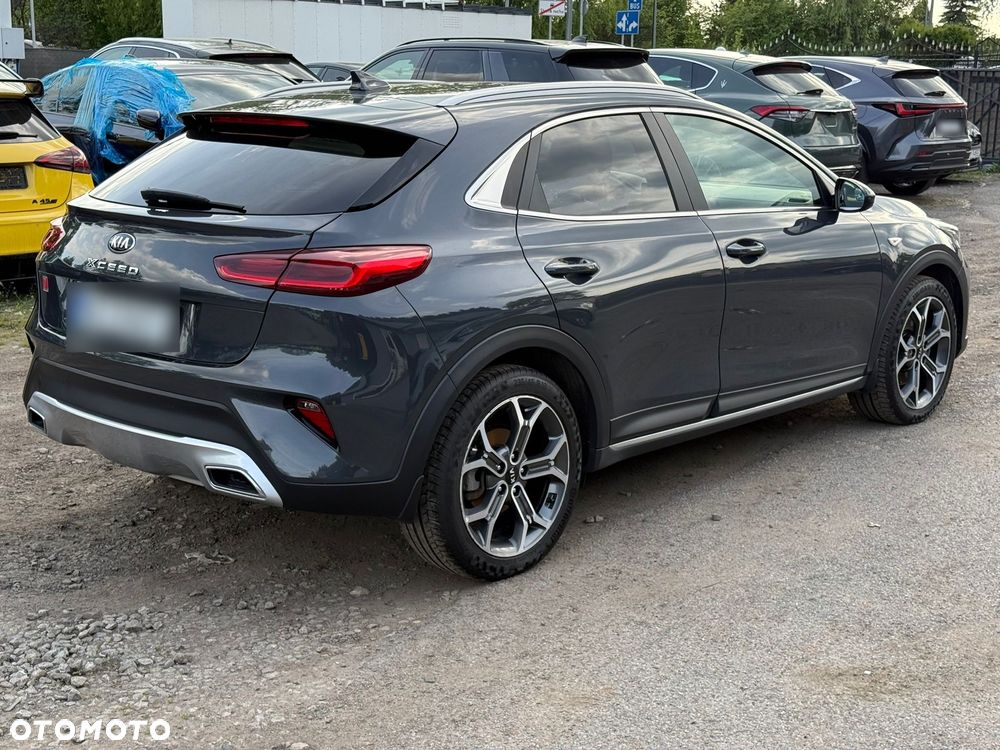 Kia XCeed - 8