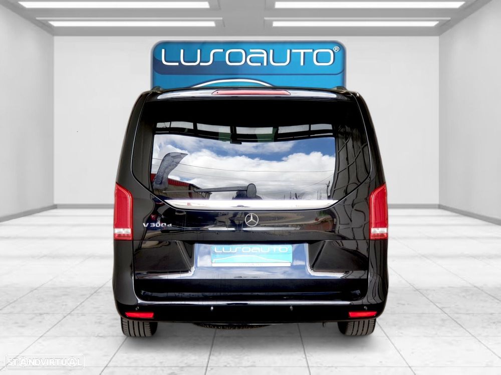Mercedes-Benz V 300 d Longo Avantgarde - 8