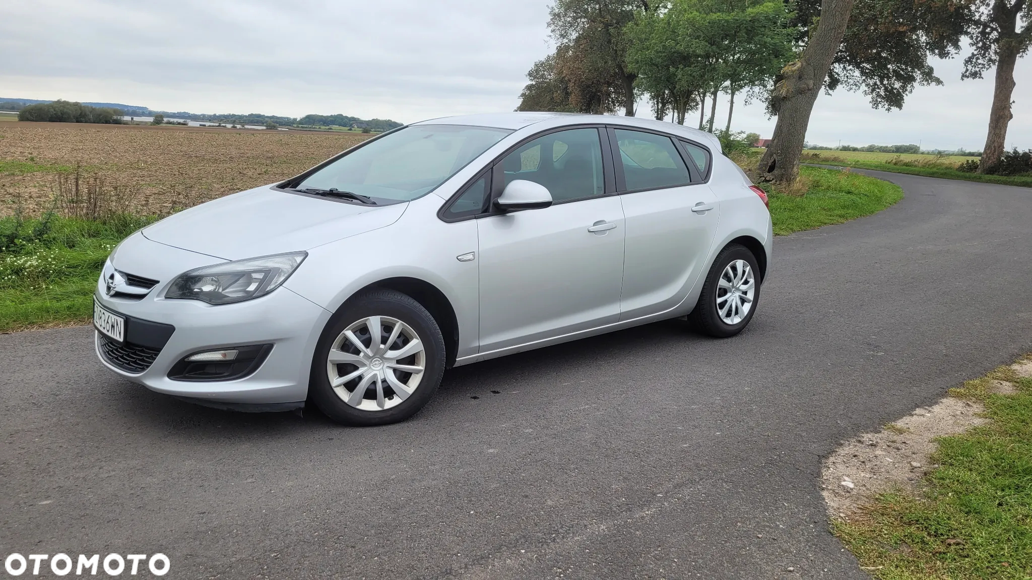 Opel Astra IV 1.4 T Active - 12