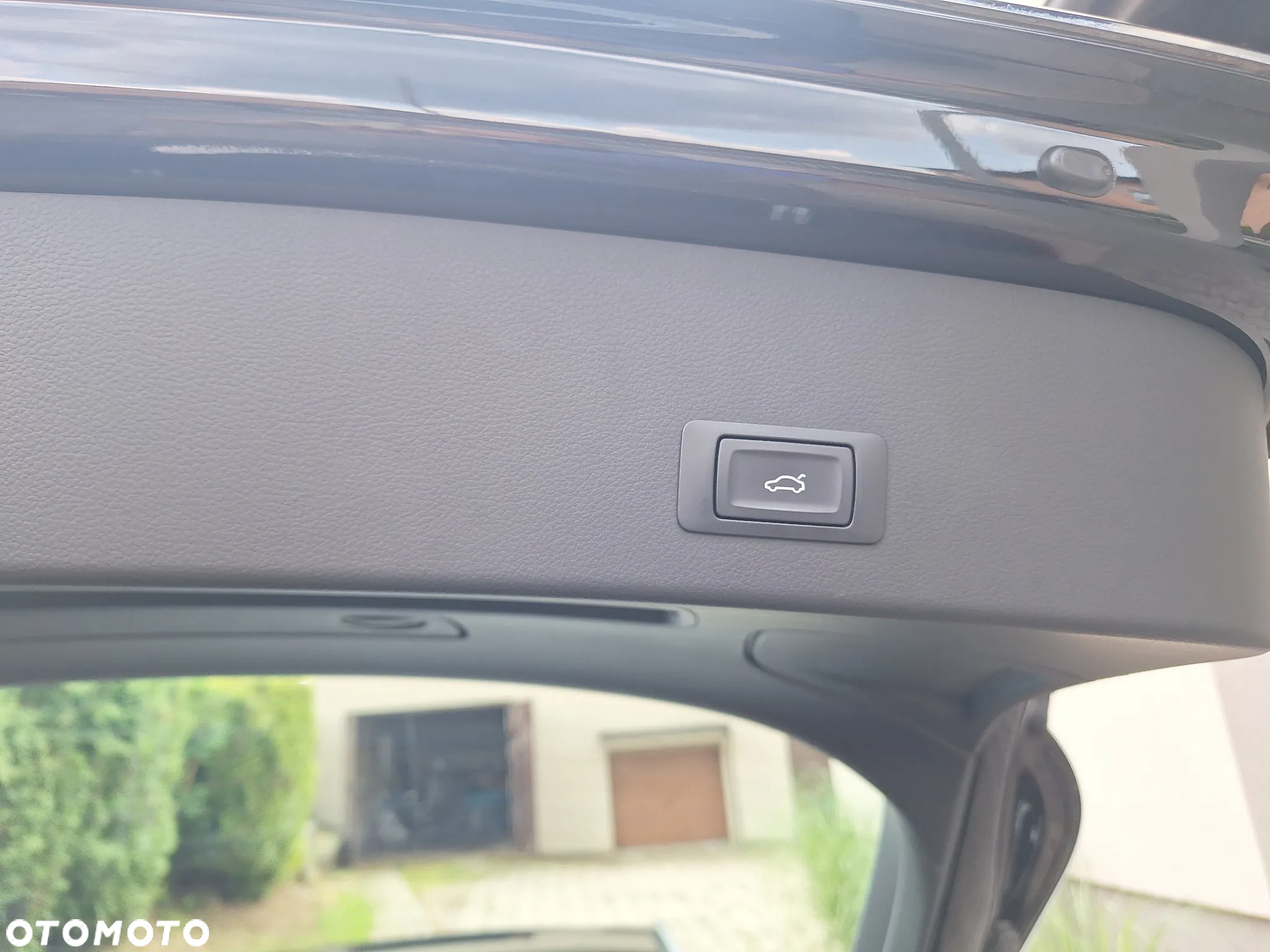 Audi A6 Avant 2.0 TDI Ultra S tronic - 12