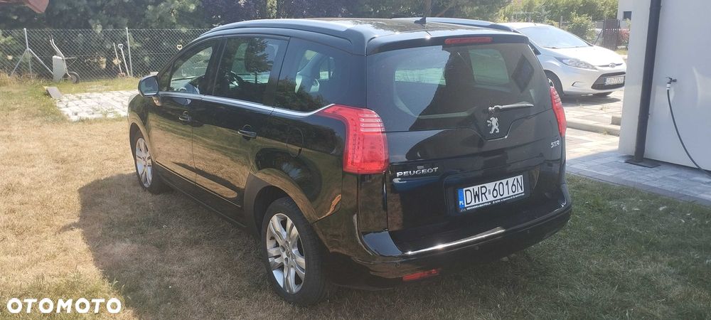 Peugeot 5008 - 5
