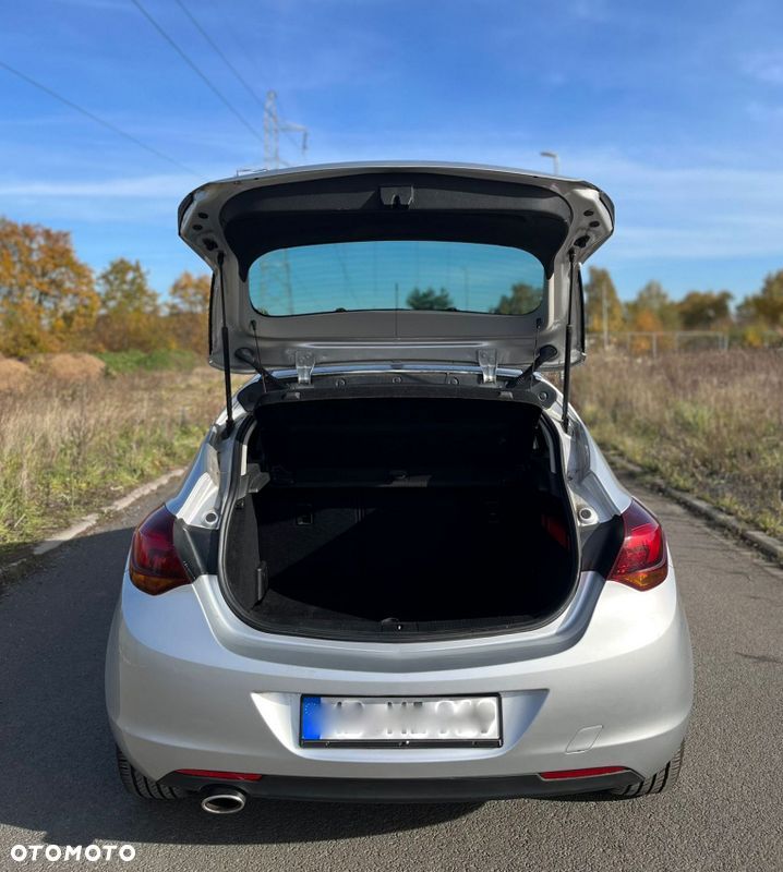 Opel Astra 1.6 Turbo Sport - 5