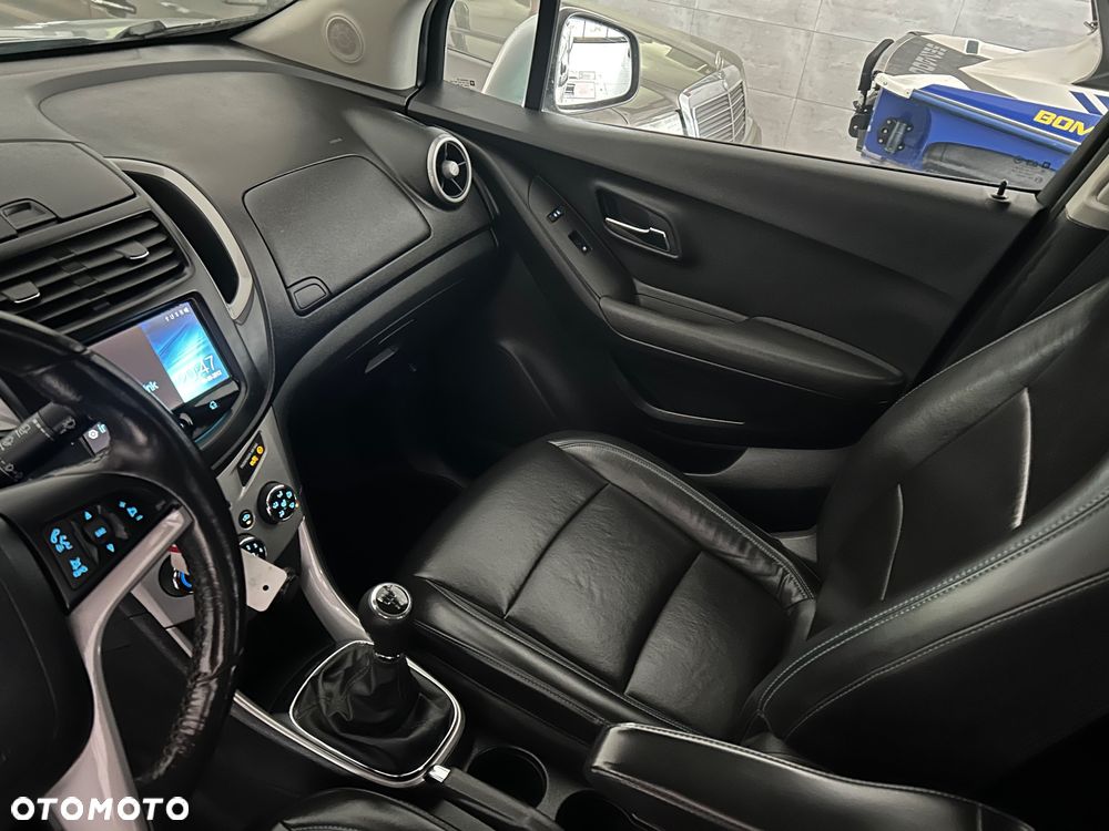 Chevrolet Trax 1.4 T LS - 14