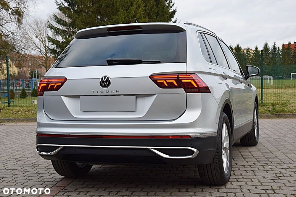Volkswagen Tiguan 2.0 TDI SCR DSG R-Line - 4