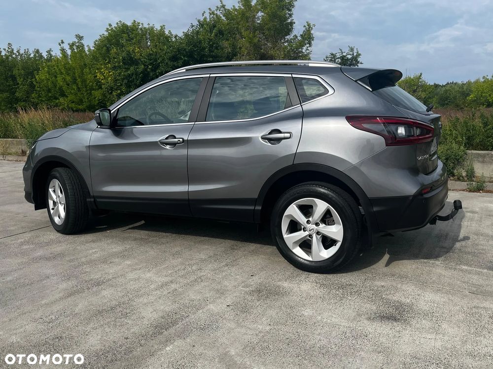 Nissan Qashqai 1.3 DIG-T N-Connecta - 4