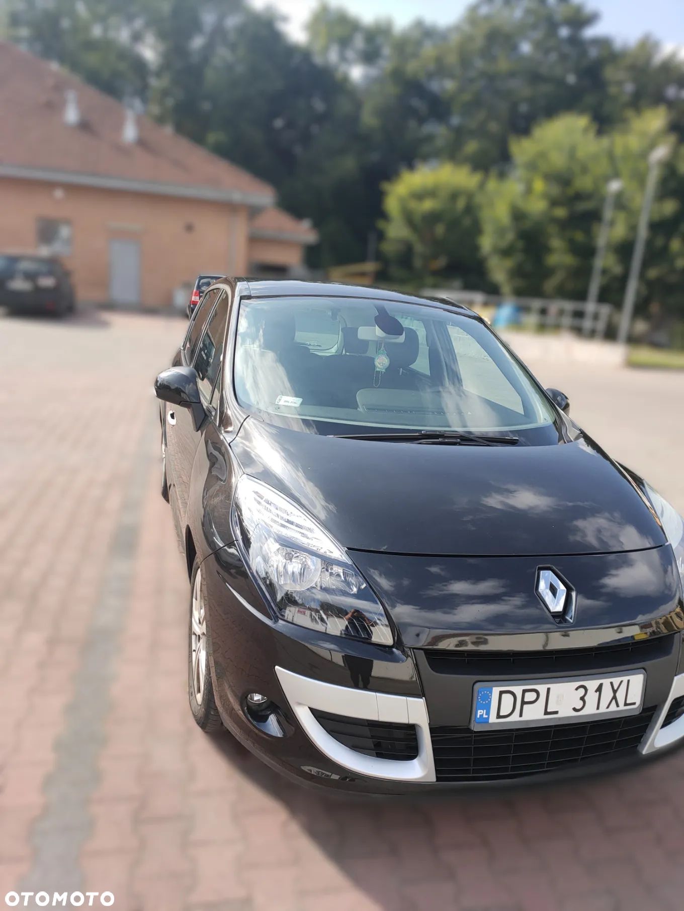 Renault Scenic - 1