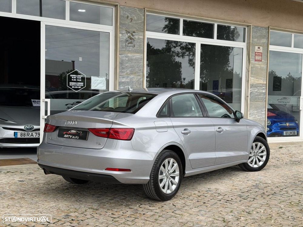 Audi A3 Limousine 1.6 TDI Advance Ultra - 10
