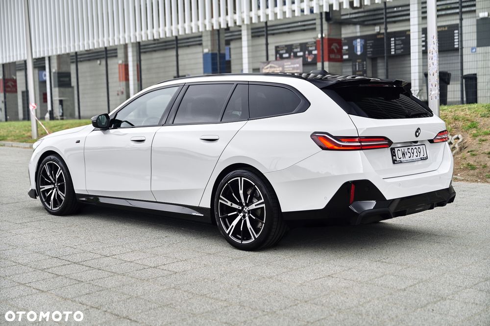 BMW Seria 5 520d xDrive - 9