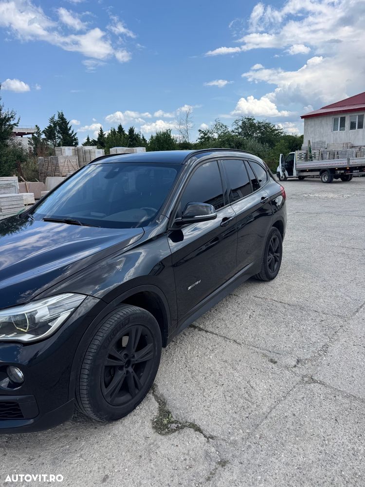 BMW X1 sDrive18d AT - 2