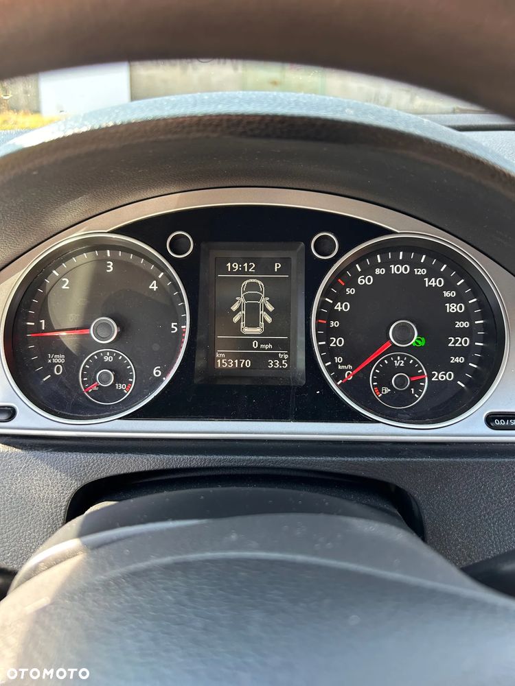 Volkswagen Passat Variant - 17