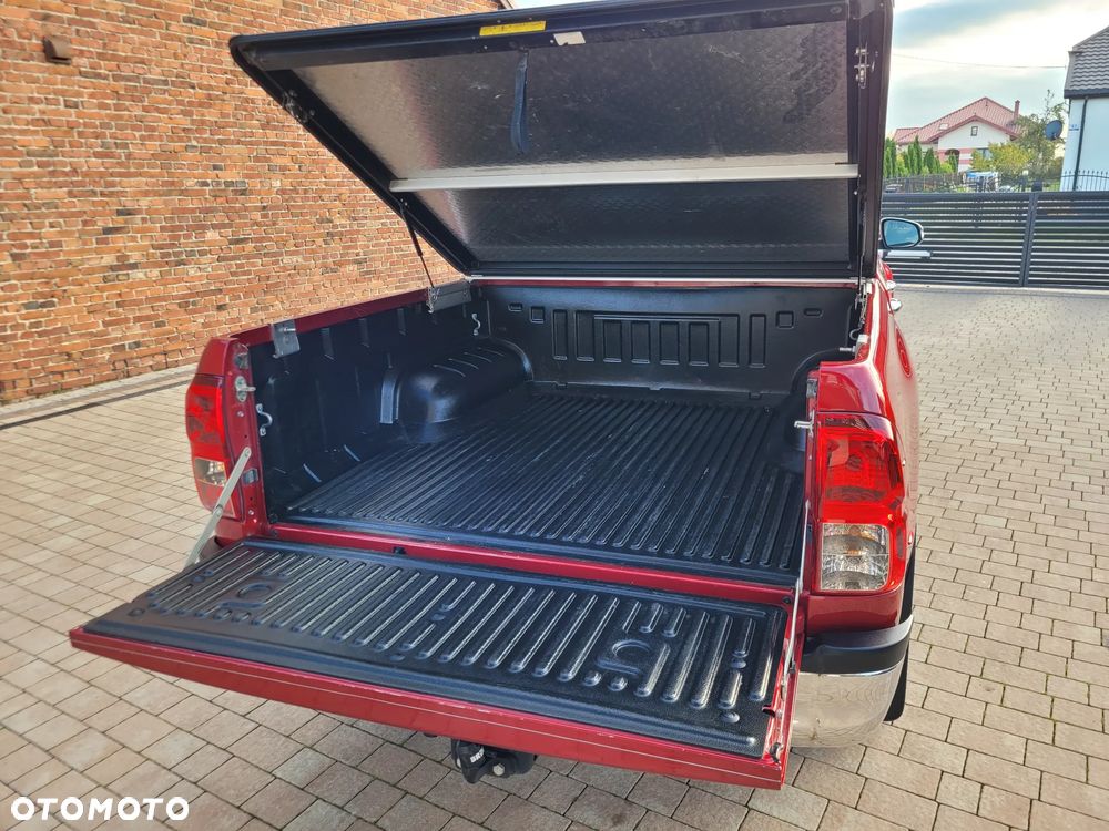 Toyota Hilux 2.4 D-4D Double Cab SR5 4x4 - 28