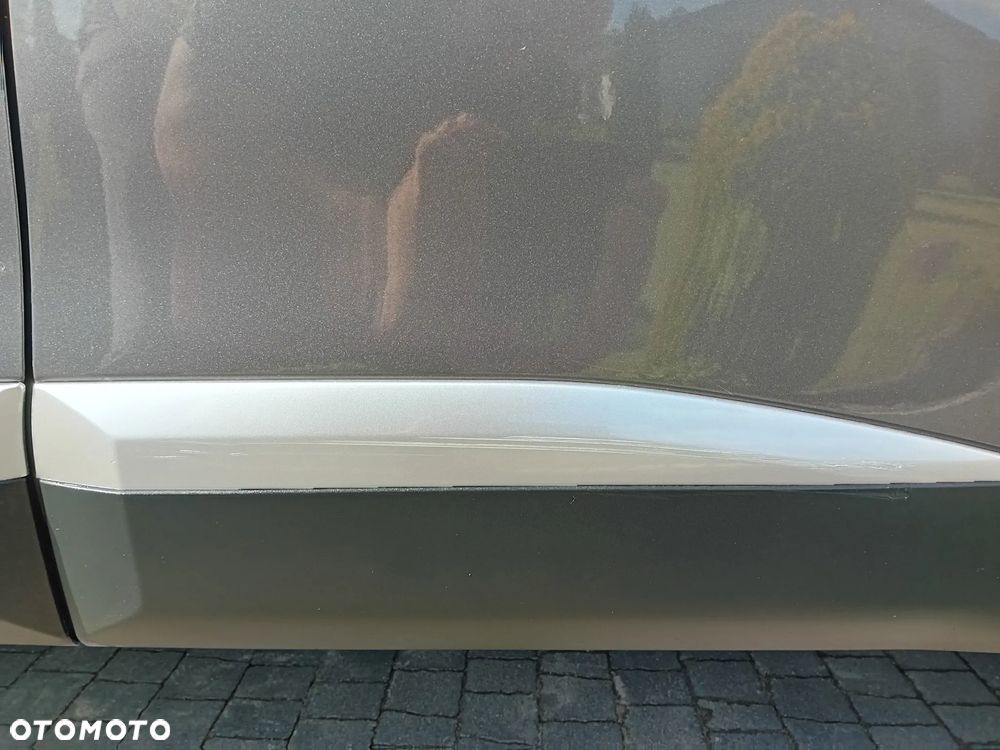 Peugeot 2008 1.2 PureTech GT Line S&S - 22