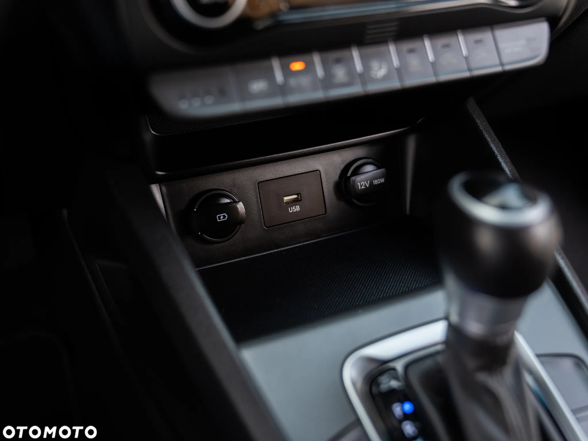 Hyundai Kona 1.6 GDI Hybrid Premium DCT - 39