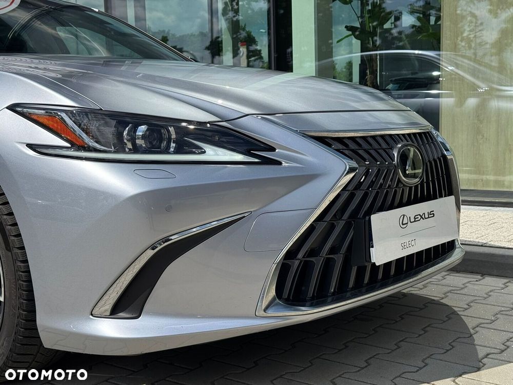 Lexus ES - 37