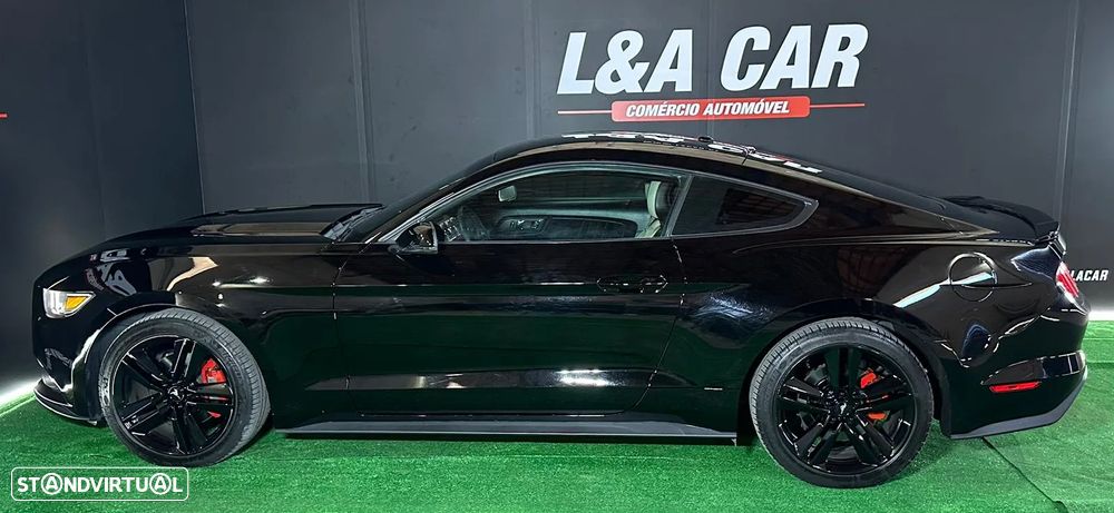 Ford Mustang 2.3i EcoBoost Aut. - 2