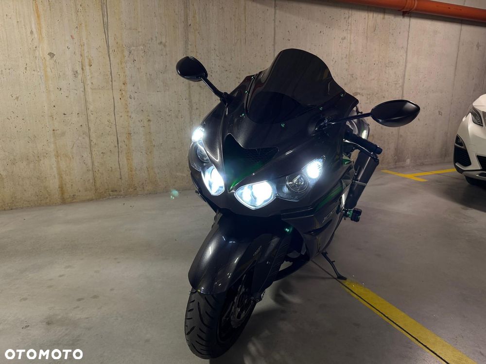Kawasaki ZZR - 22