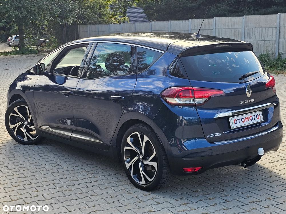 Renault Scenic TCe 140 GPF EDC BLACK EDITION - 11