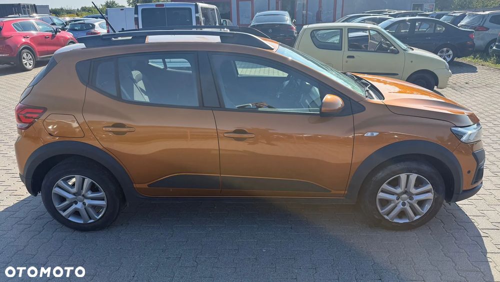 Dacia Sandero 1.0 TCe Laureate S&S - 3