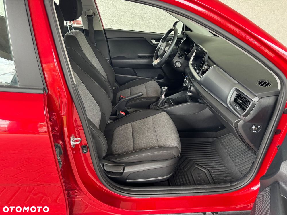 Kia Stonic 1.0 T-GDI MHEV M - 37