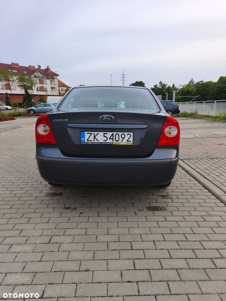 Ford Focus - 4