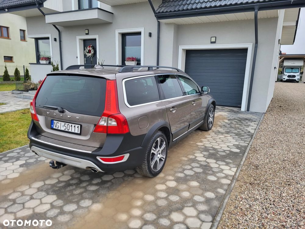 Volvo XC 70 2.4D AWD Summum - 6
