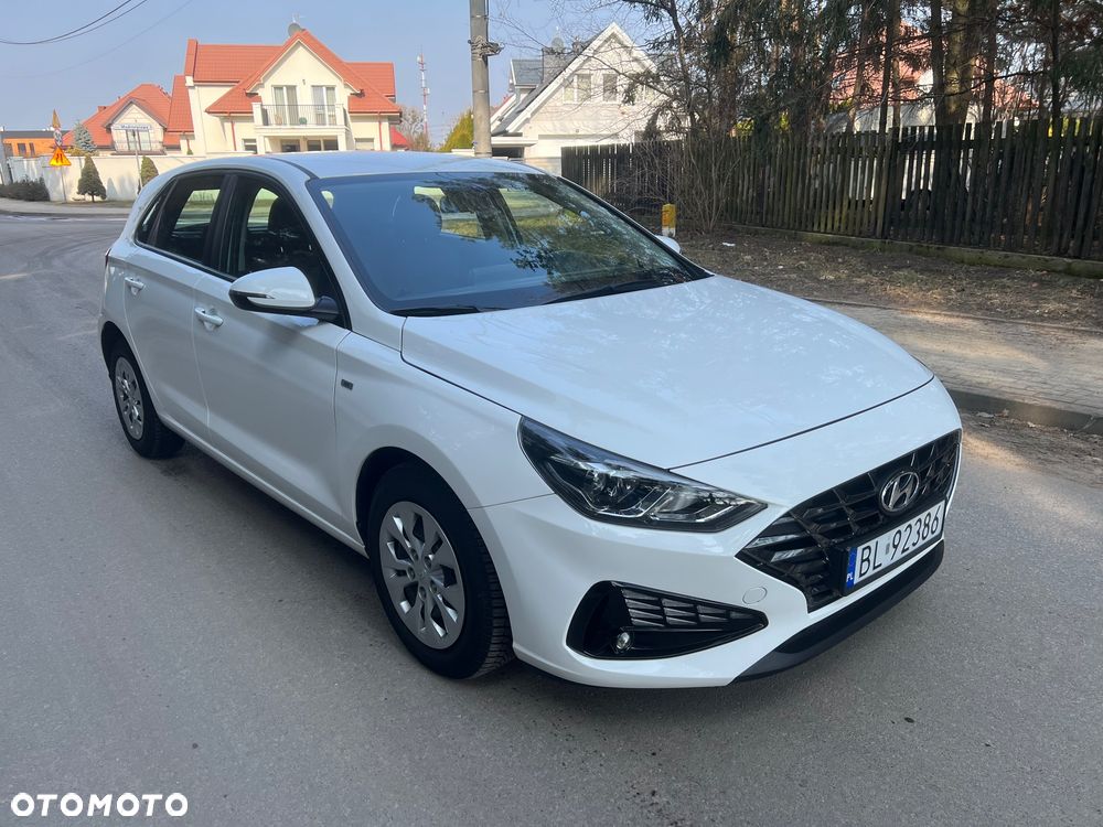 Hyundai i30 1.5 T-GDI 48V Modern - 3