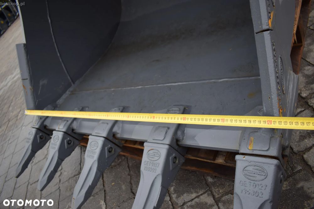 Strickland BT-13 HD 120 cm Łyżka kopiąca z zębami na złącze typu Miller Ø65 0.9m3 120cm - 14