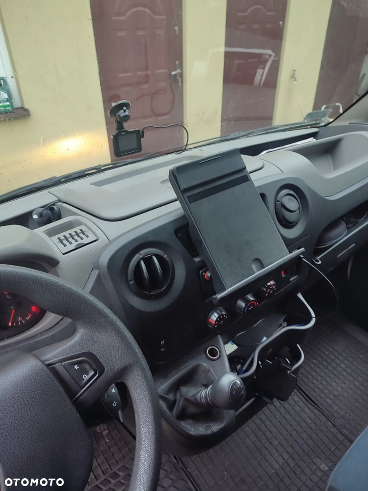 Renault Master - 15