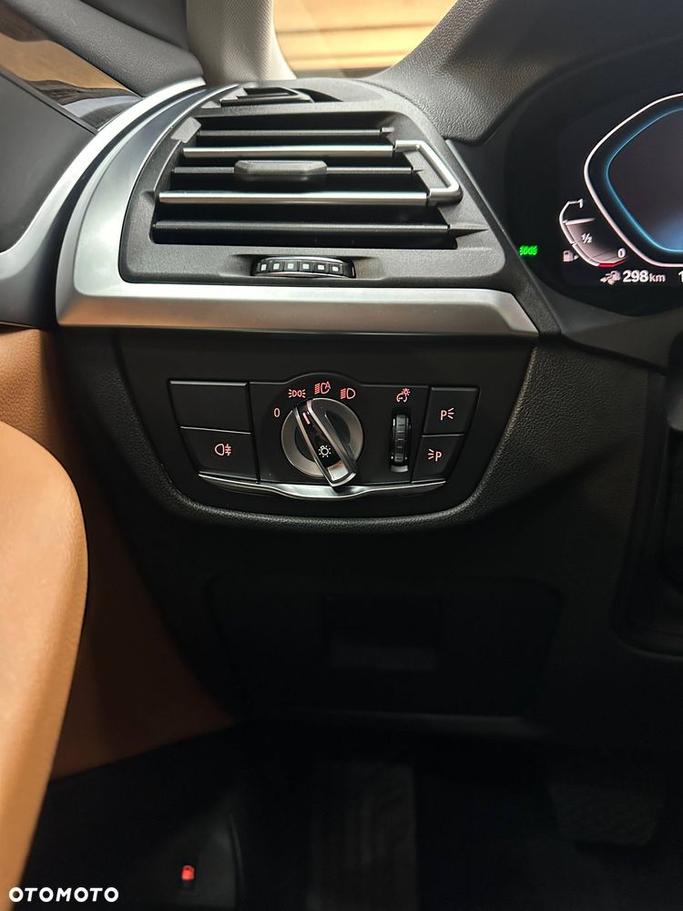 BMW X3 xDrive30e M Sport - 10
