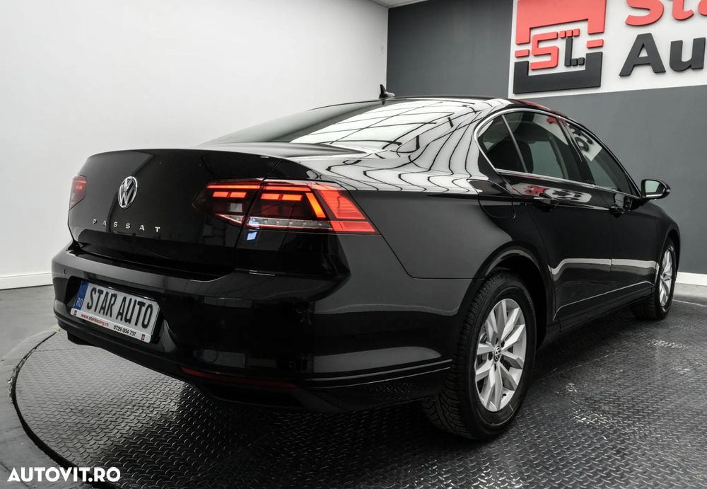 Volkswagen Passat 2.0 TDI DSG Advance - 6