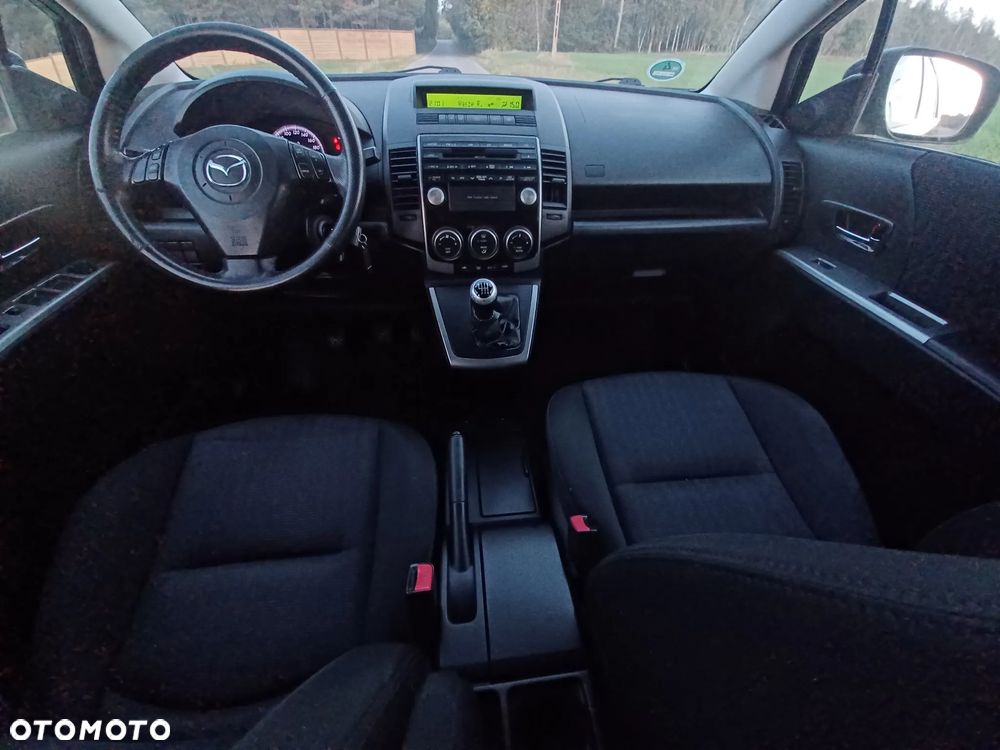 Mazda 5 - 12