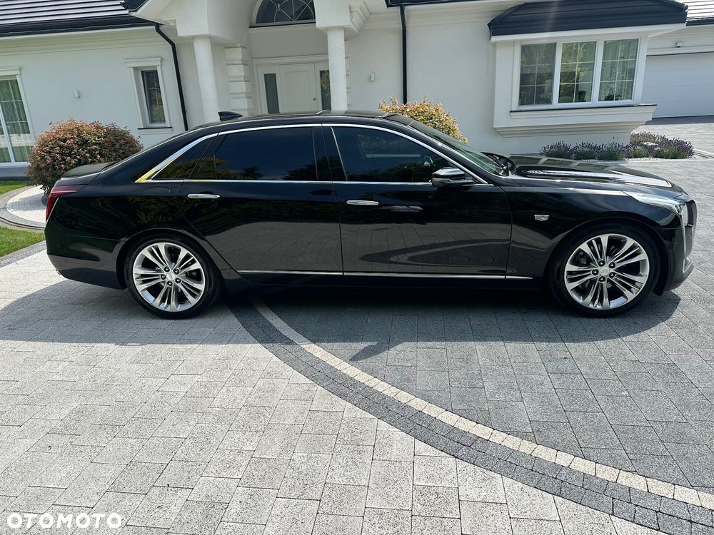 Cadillac CT6 - 17