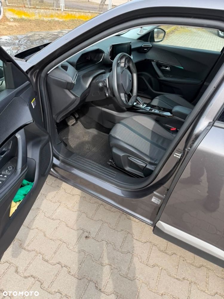 Peugeot 2008 1.2 PureTech Allure Pack S&S EAT8 - 6