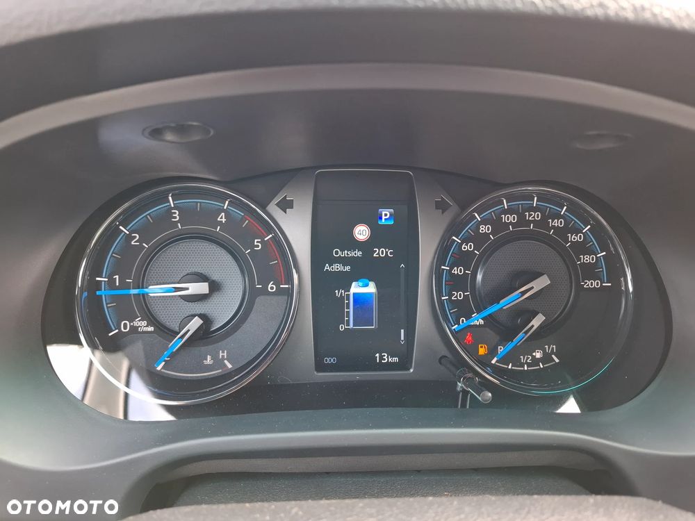 Toyota Hilux 2.8 D-4D Double Cab Invincible 4x4 - 15