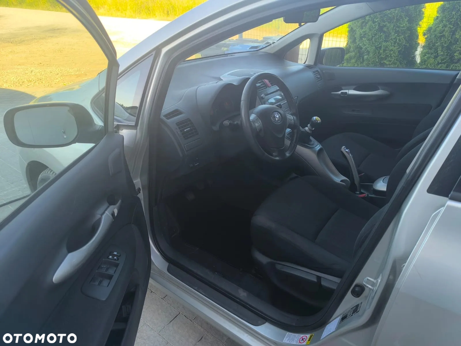 Toyota Auris 2.0 D-4D - 7