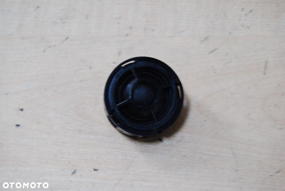 GLOSNIK BANG OLUFSEN 8R0035399B AUDI Q5 S-LINE - 1