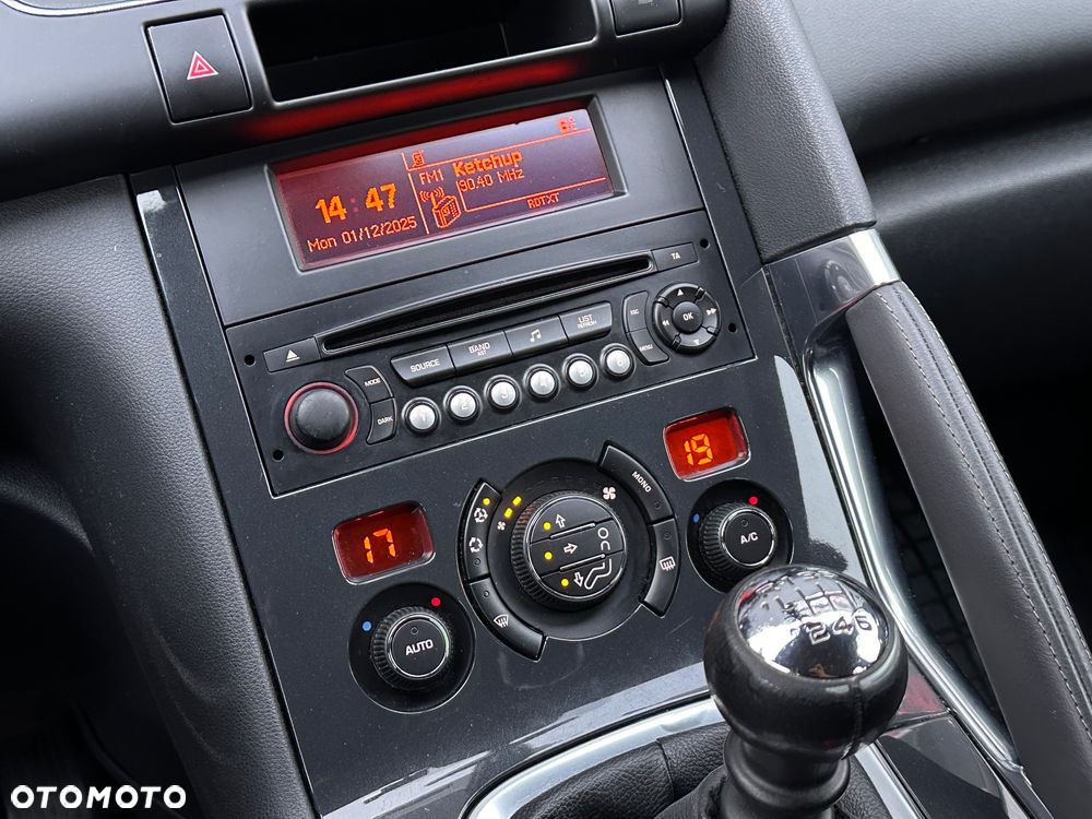 Peugeot 3008 1.6 HDi Trendy - 25