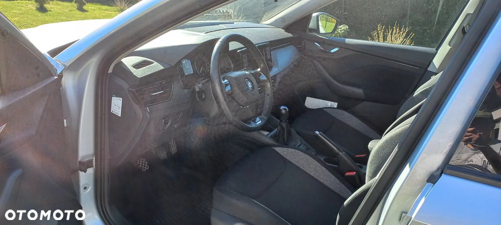 Skoda Kamiq 1.0 TSI Style - 9