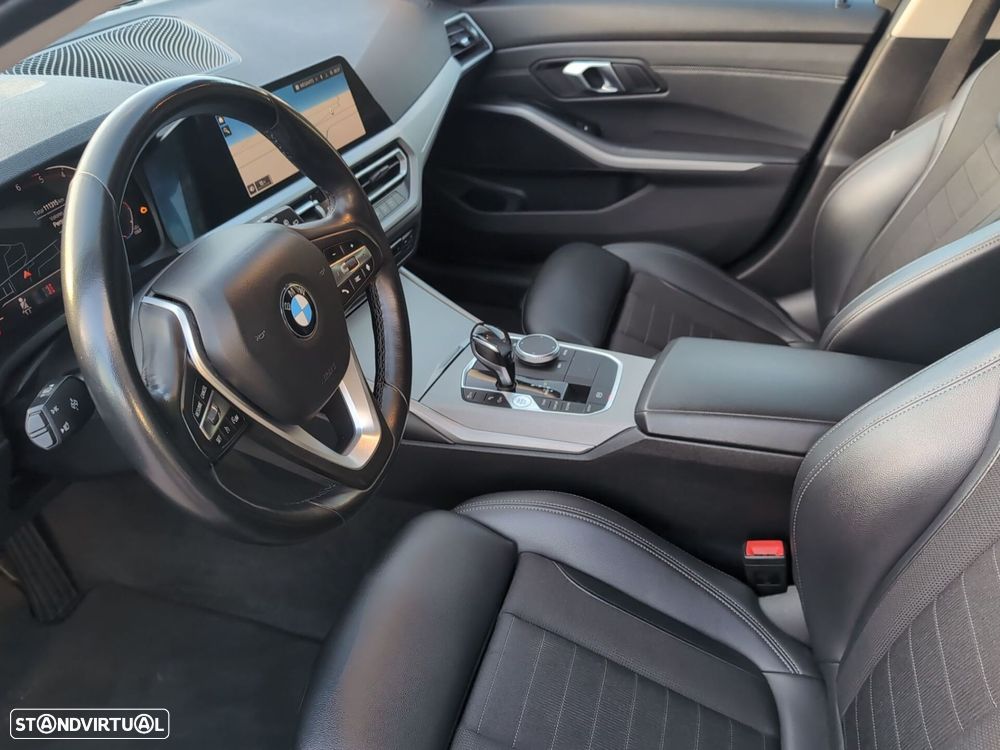 BMW 320 d Line Sport Auto - 11