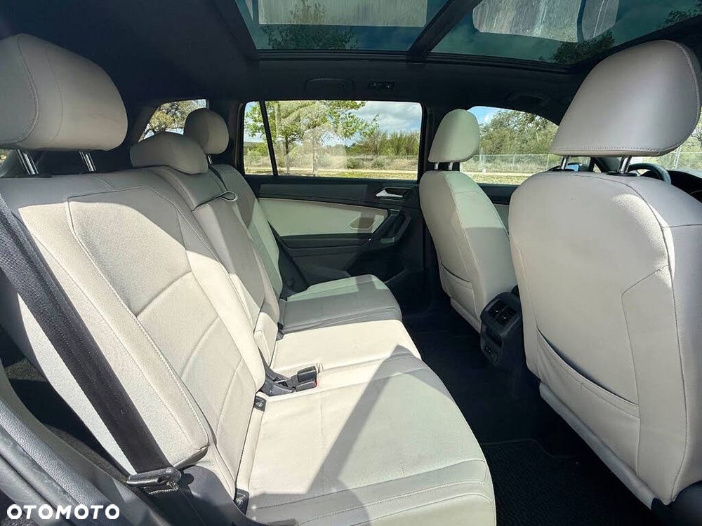 Volkswagen Tiguan - 18