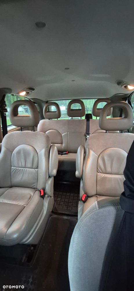 Chrysler Grand Voyager 2003 photo 5