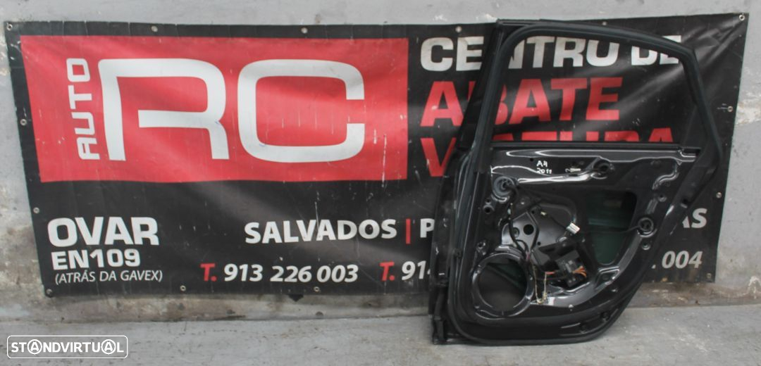 Porta de Trás do Lado Direito Audi A4 - 2