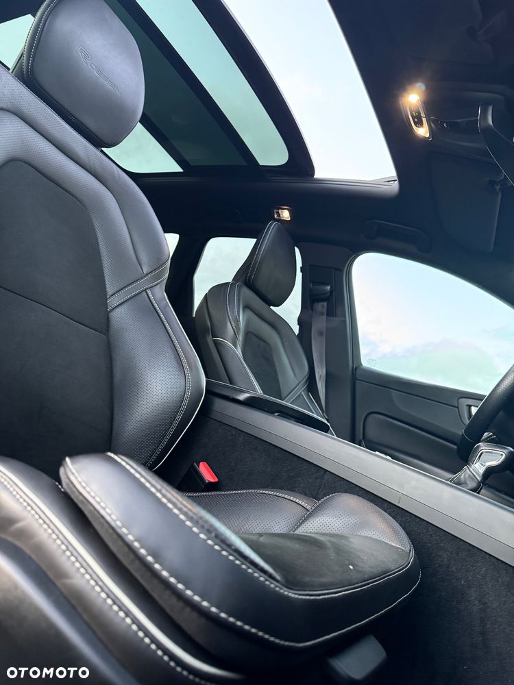 Volvo XC 60 D4 Geartronic RDesign - 22